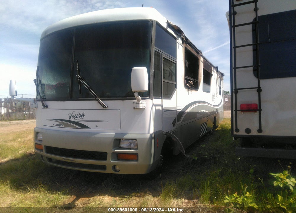 1998 FORD F530 SUPER DUTY VIN: 3FCMF53G1VJA17076
