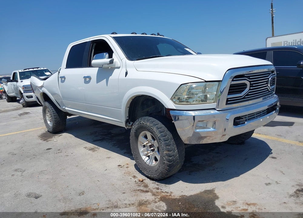 2017 RAM 2500 BIG HORN 4X4 6'4 BOX VIN: 3C6UR5DJ3HG613039