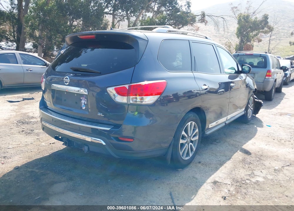 2014 NISSAN PATHFINDER SL VIN: 5N1AR2MN5EC663528