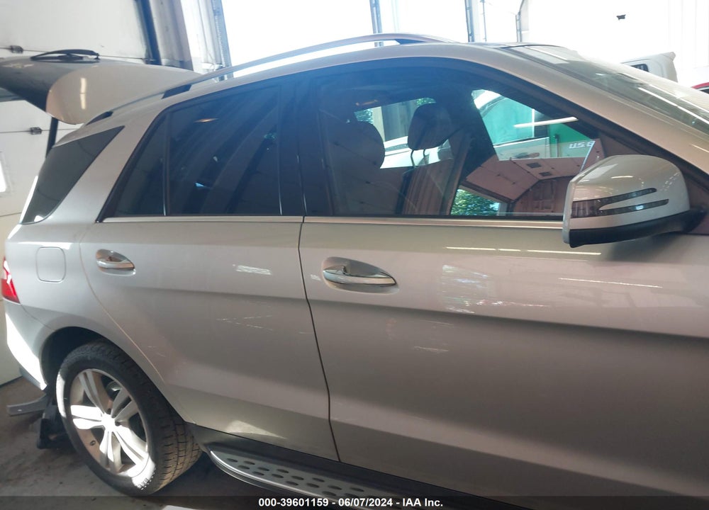 2015 MERCEDES-BENZ ML 350 4MATIC VIN: 4JGDA5HBXFA588831