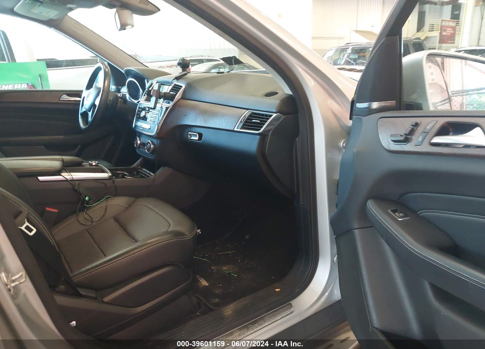 2015 MERCEDES-BENZ ML 350 4MATIC VIN: 4JGDA5HBXFA588831