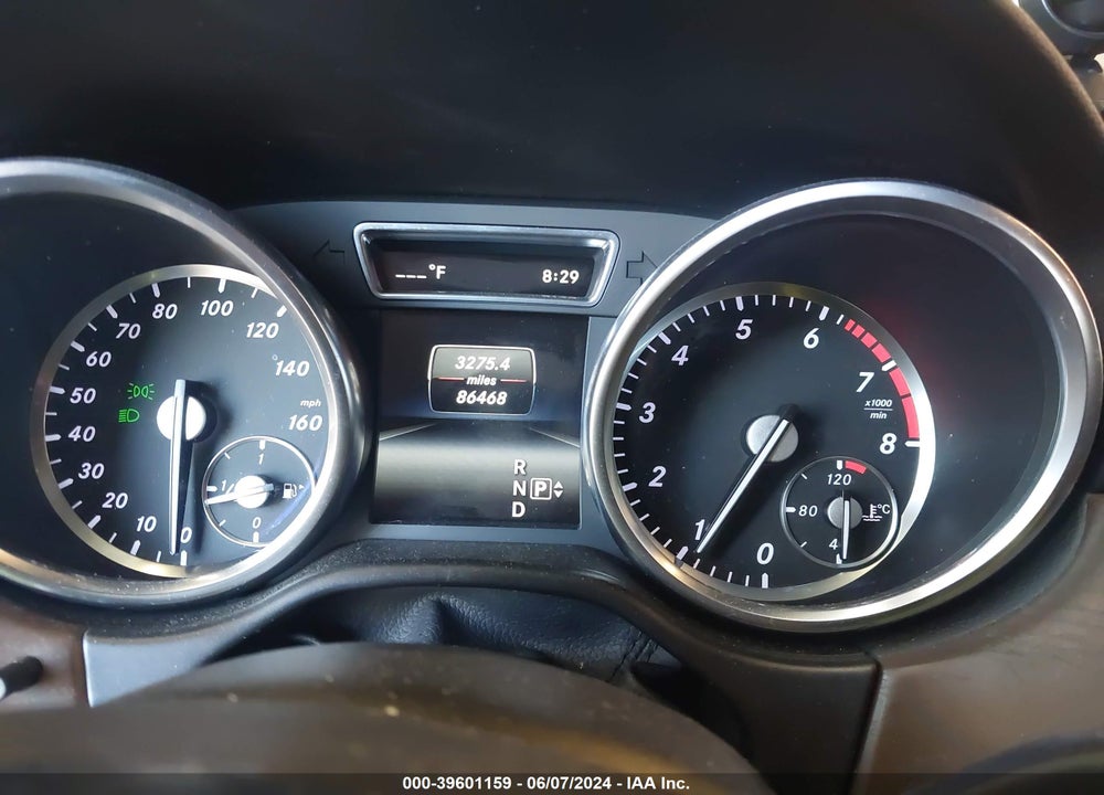 2015 MERCEDES-BENZ ML 350 4MATIC VIN: 4JGDA5HBXFA588831