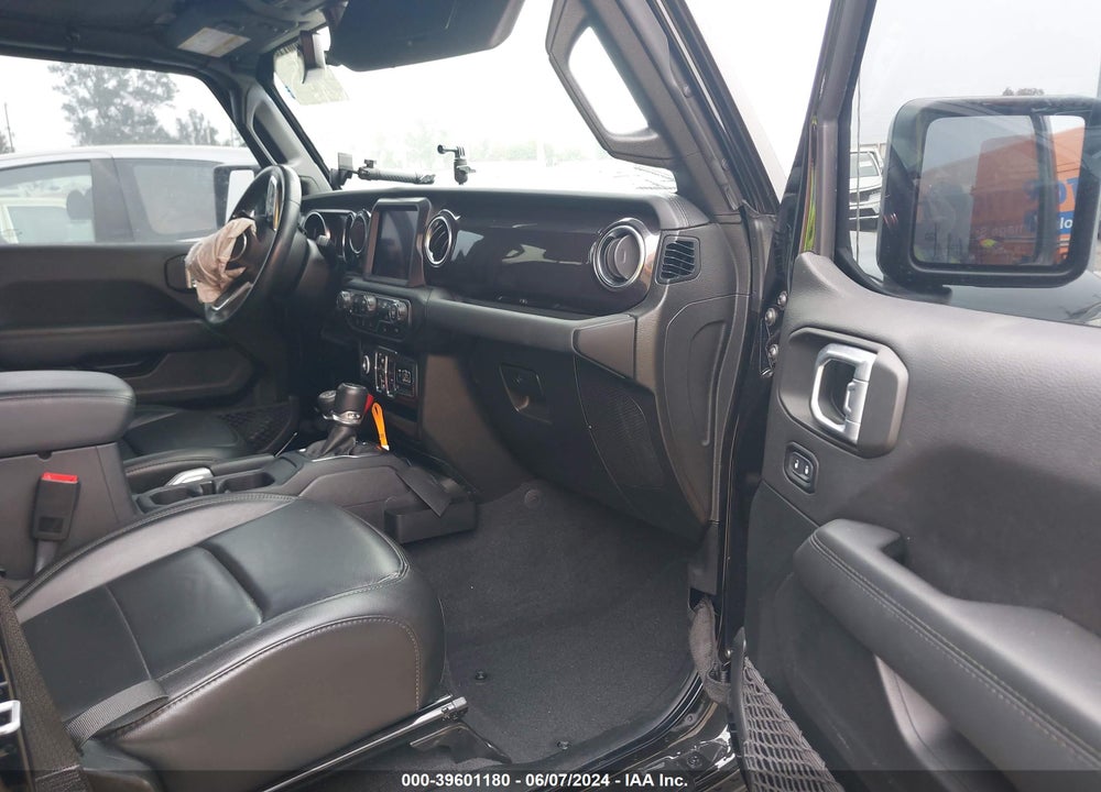 2021 JEEP WRANGLER UNLIMITED SAHARA ALTITUDE 4X4 VIN: 1C4HJXEG6MW513528