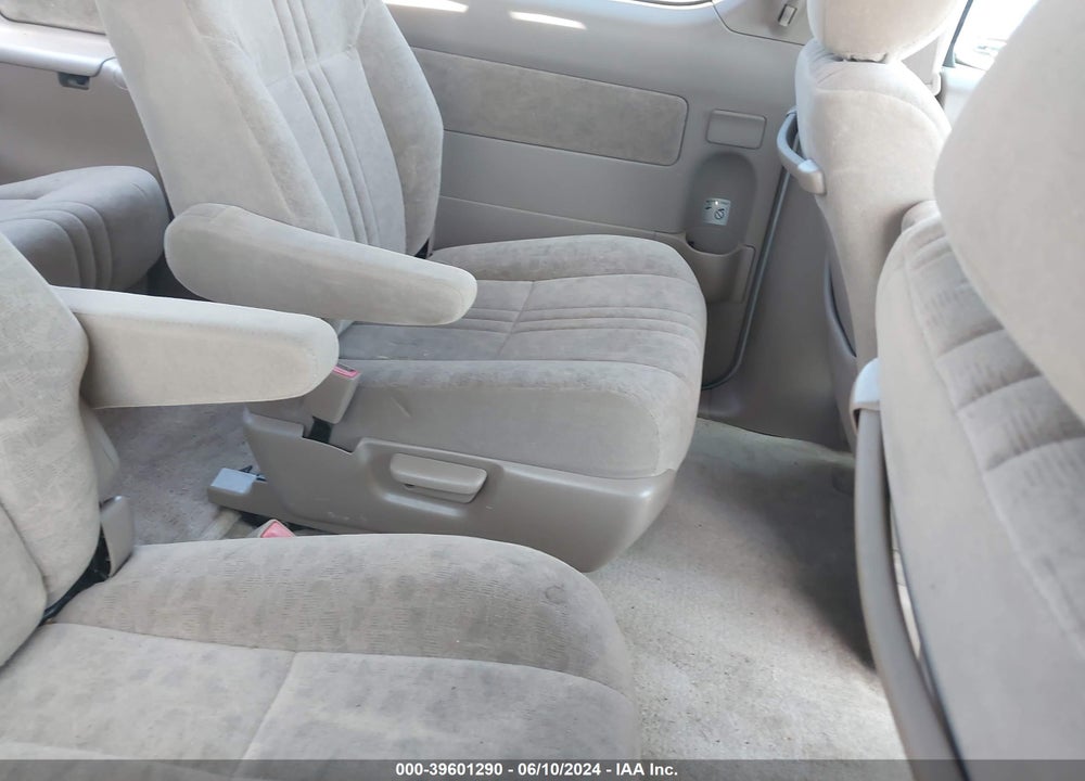 2001 TOYOTA SIENNA VIN: 4T3ZF13C61U351218