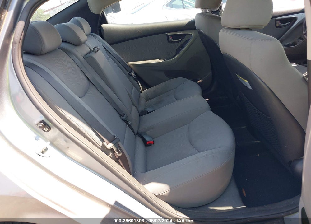 2013 HYUNDAI ELANTRA GLS VIN: KMHDH4AEXDU752374