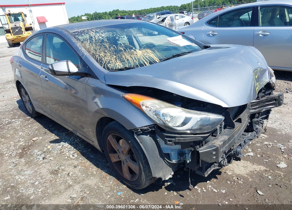 2013 HYUNDAI ELANTRA GLS VIN: KMHDH4AEXDU752374