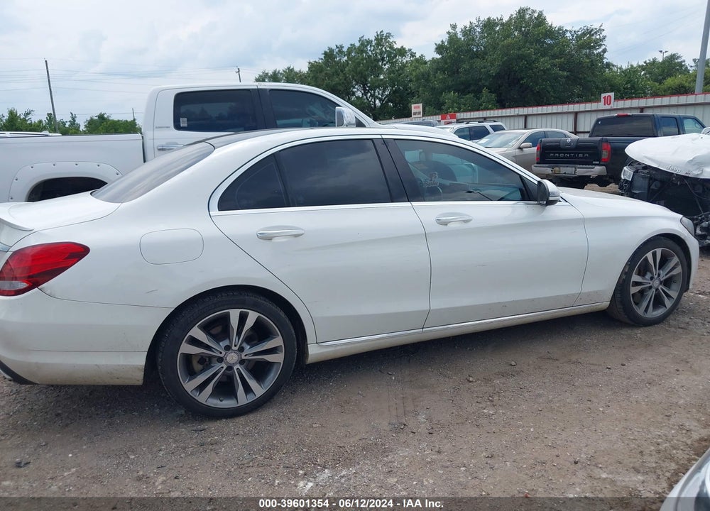 2017 MERCEDES-BENZ C 300 VIN: WDDWF4JB8HR258716
