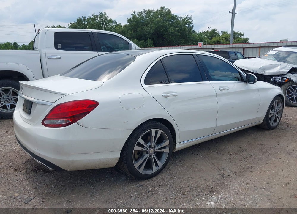 2017 MERCEDES-BENZ C 300 VIN: WDDWF4JB8HR258716