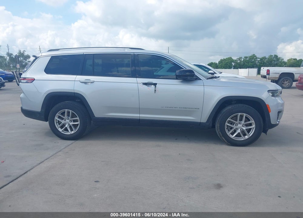 2022 JEEP GRAND CHEROKEE L LAREDO 4X4 VIN: 1C4RJKAG4N8604588