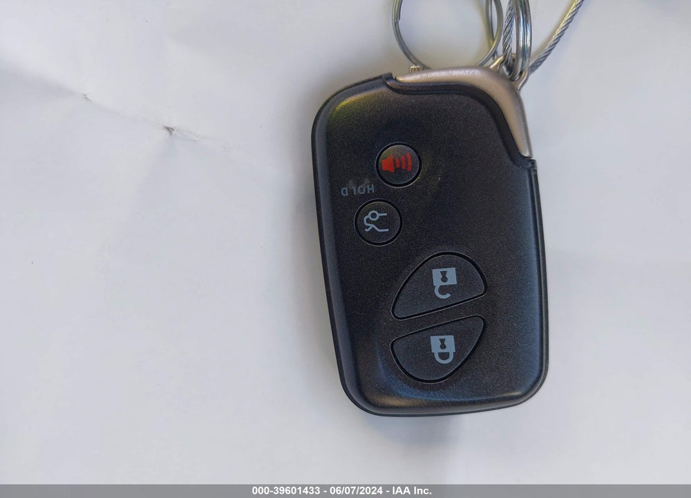 2008 LEXUS IS 250 VIN: JTHBK262882070092