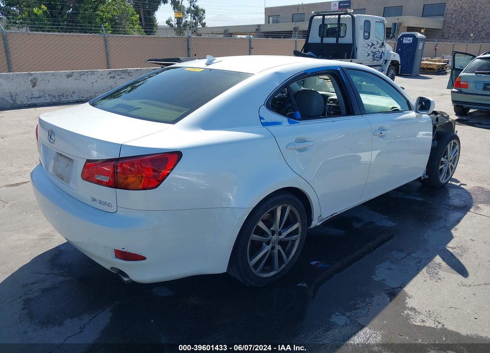 2008 LEXUS IS 250 VIN: JTHBK262882070092