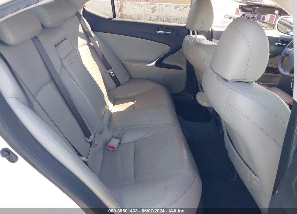 2008 LEXUS IS 250 VIN: JTHBK262882070092