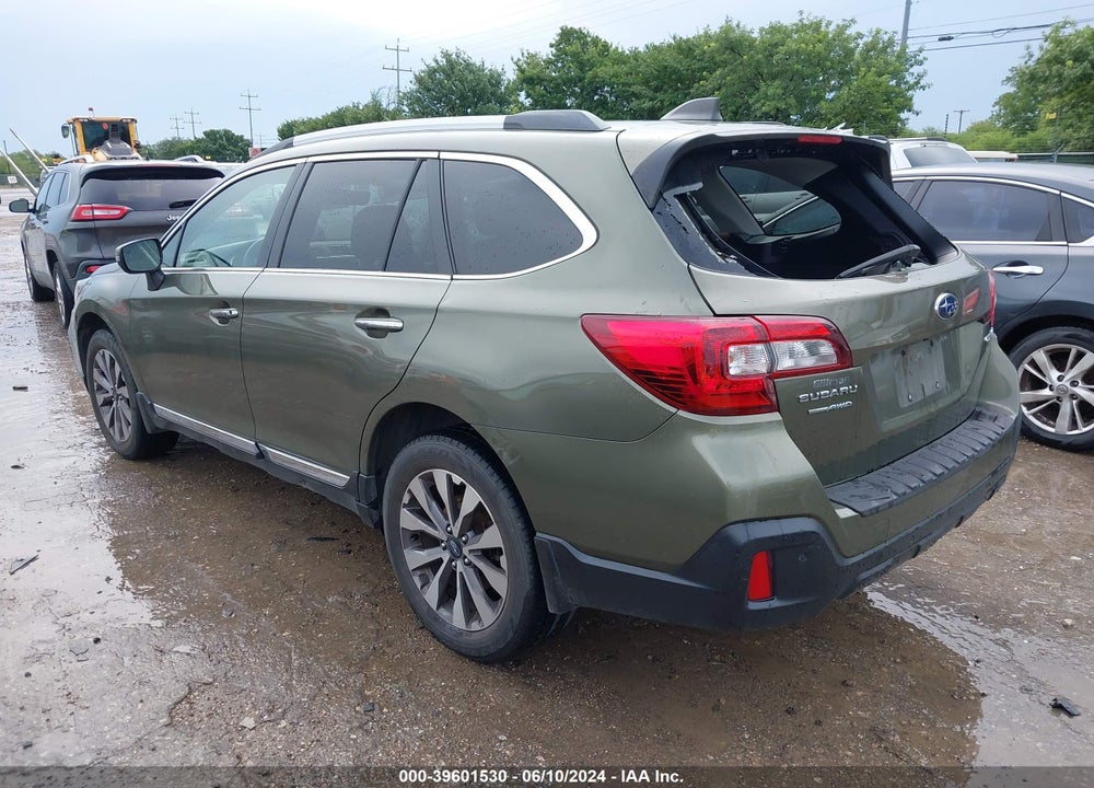 2018 SUBARU OUTBACK 2.5I TOURING VIN: 4S4BSATC8J3251648