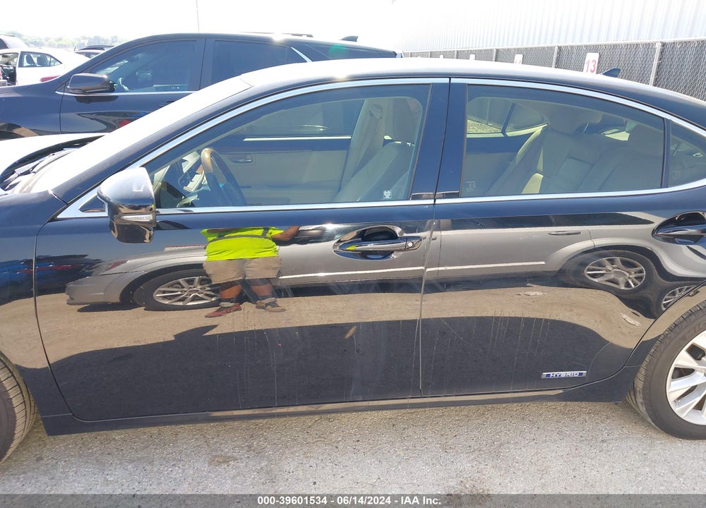 2014 LEXUS ES 300H VIN: JTHBW1GGXE2041259