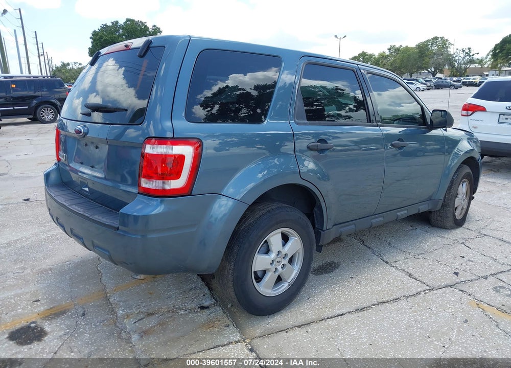 2012 FORD ESCAPE XLS VIN: 1FMCU0C73CKC76428