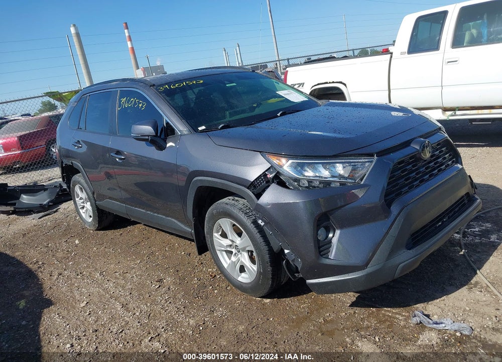 2019 TOYOTA RAV4 XLE VIN: JTMP1RFV8KJ006130