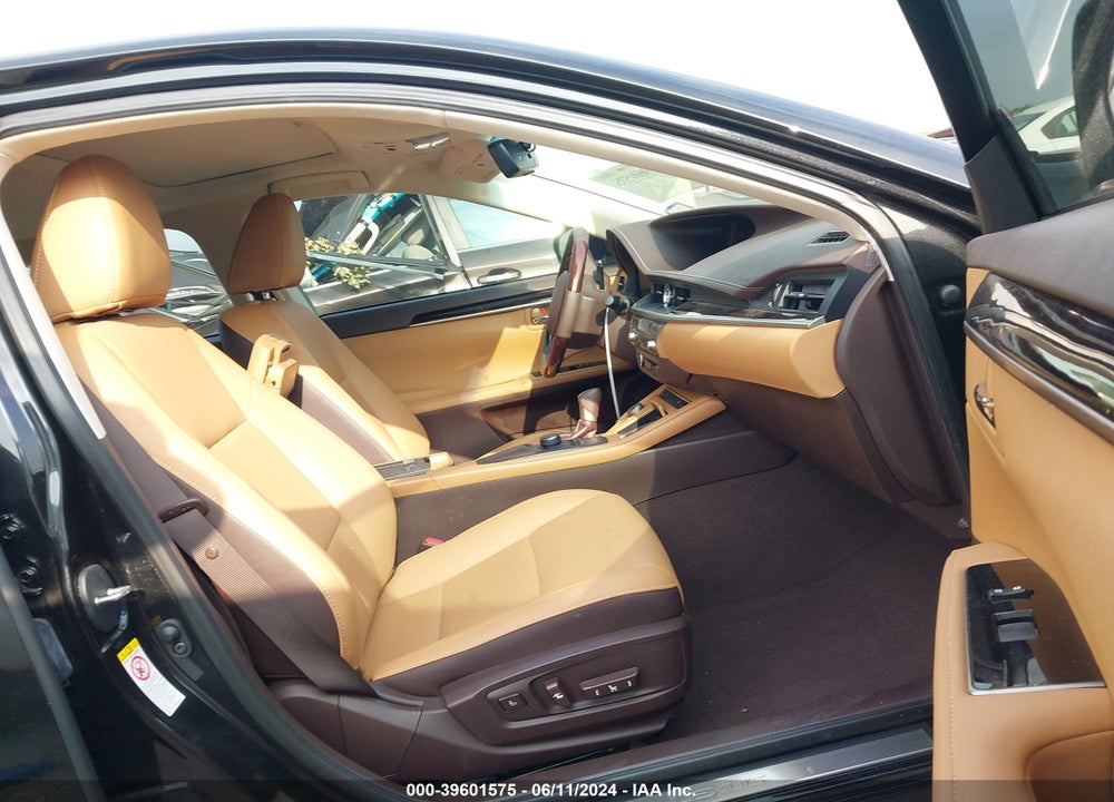 2018 LEXUS ES 350 VIN: 58ABK1GG5JU091714