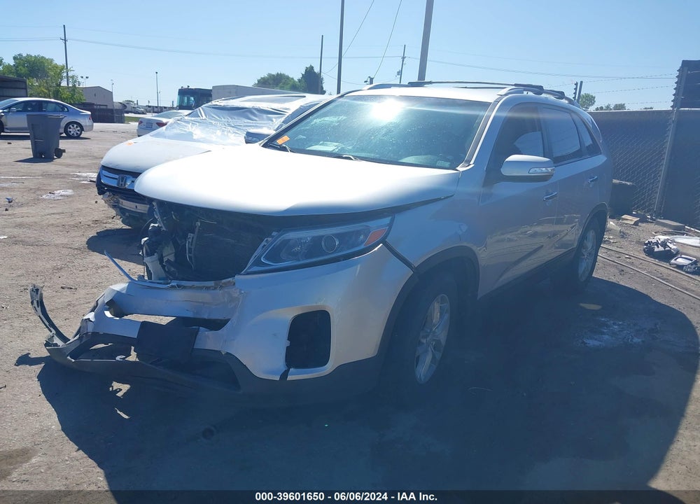2014 KIA SORENTO LX VIN: 5XYKT4A66EG493386