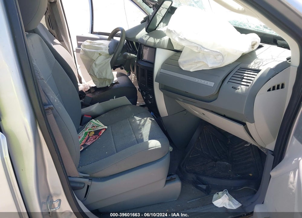 2010 DODGE GRAND CARAVAN SE VIN: 2D4RN4DE2AR181280