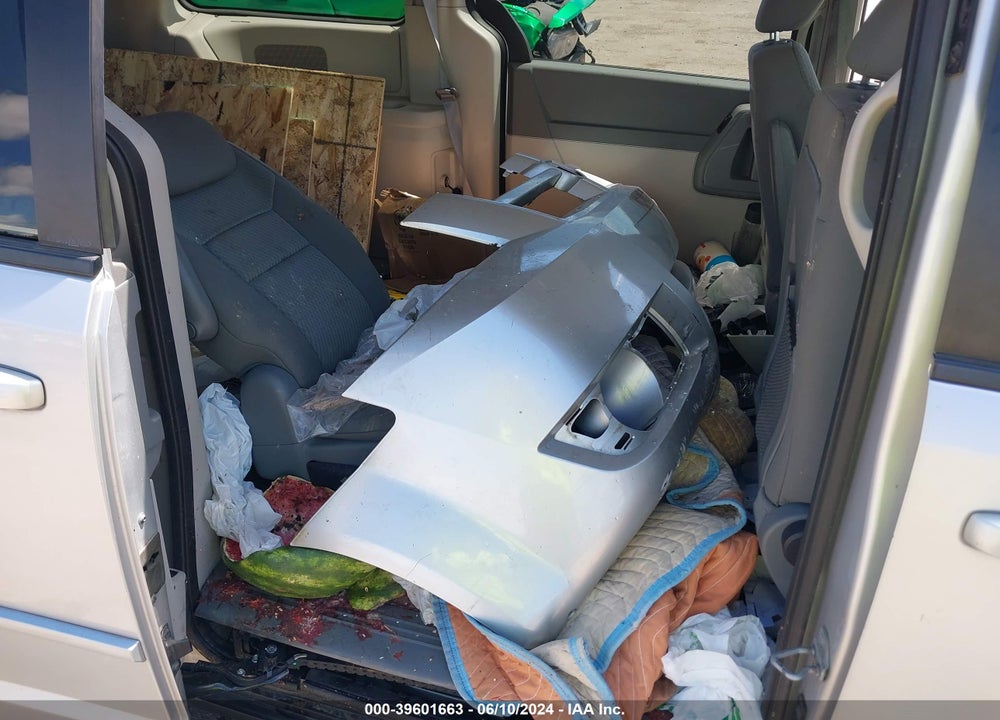 2010 DODGE GRAND CARAVAN SE VIN: 2D4RN4DE2AR181280