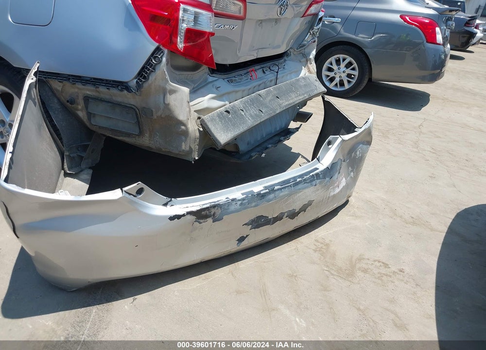 2013 TOYOTA CAMRY SE VIN: 4T1BF1FK0DU210159