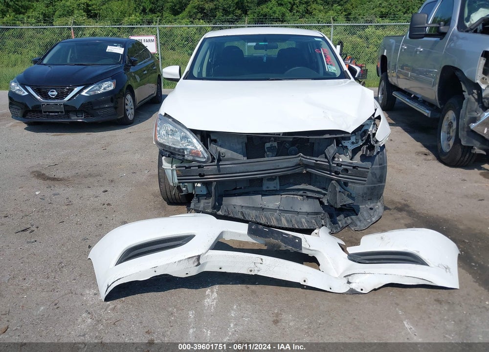 2015 NISSAN SENTRA SV VIN: 3N1AB7AP9FY304092