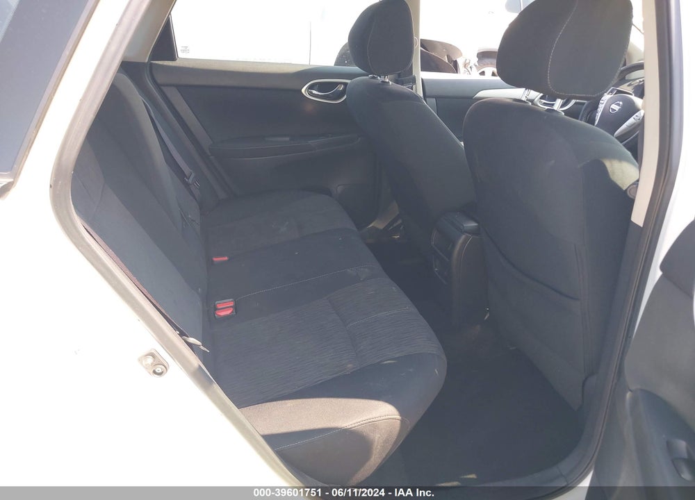 2015 NISSAN SENTRA SV VIN: 3N1AB7AP9FY304092