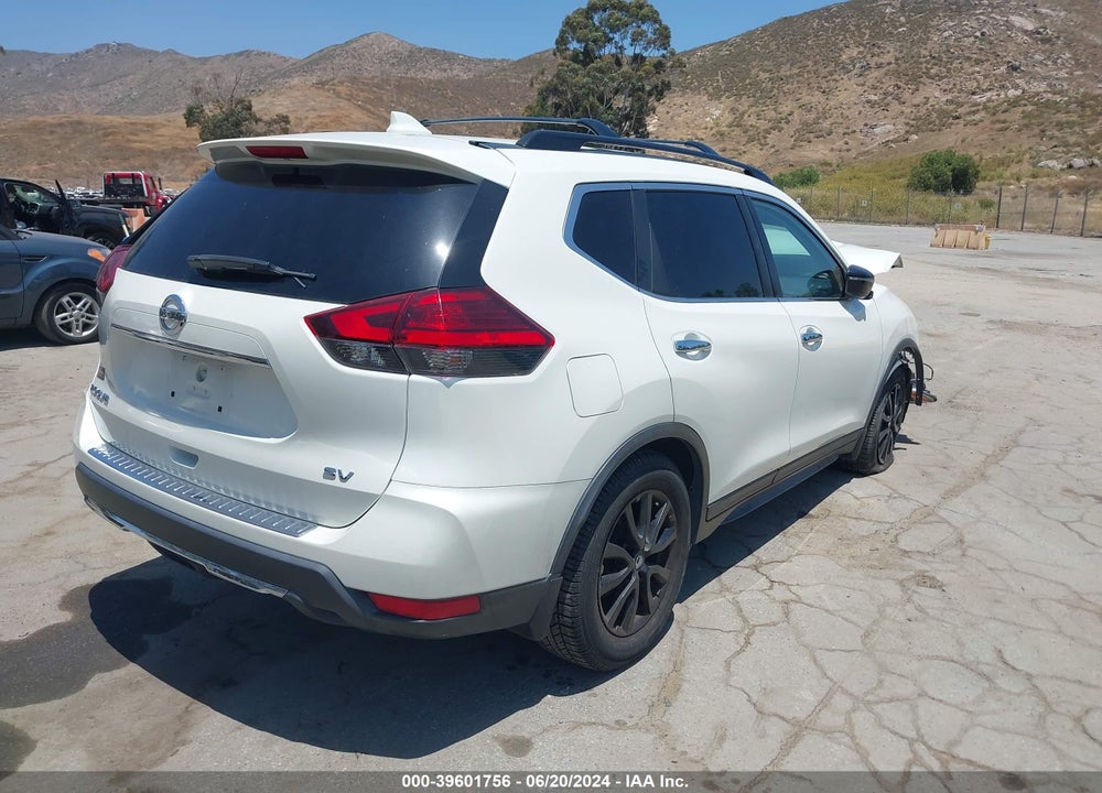 2017 NISSAN ROGUE SV VIN: 5N1AT2MTXHC867133