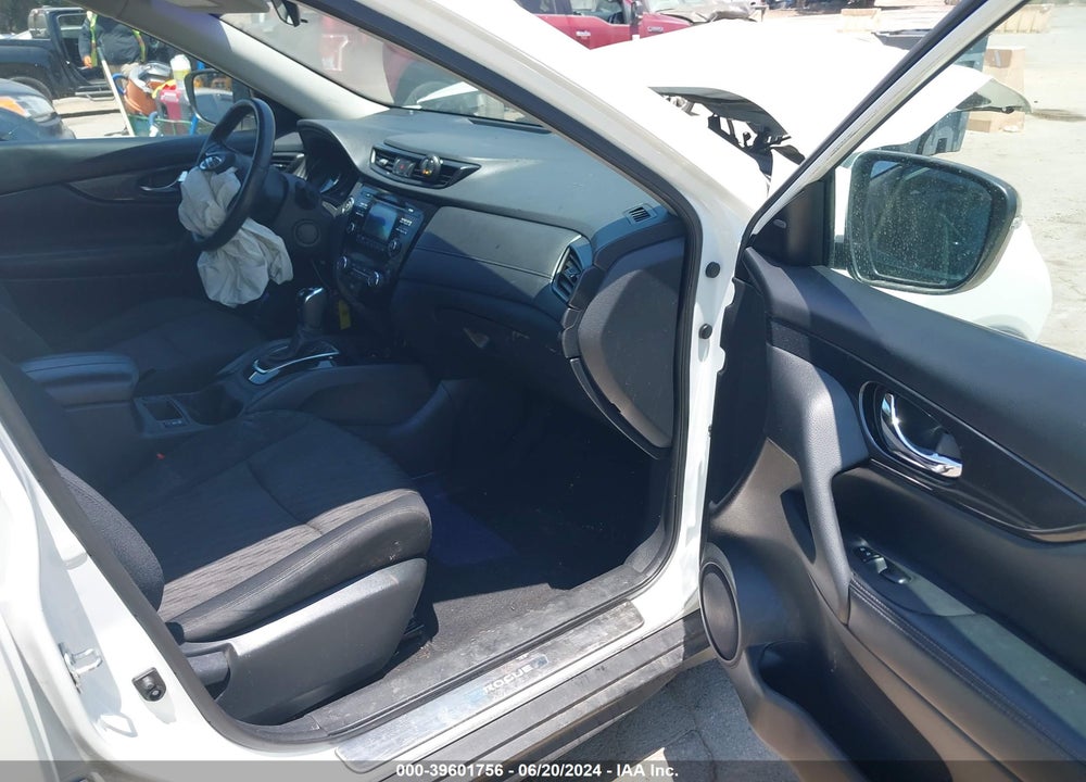 2017 NISSAN ROGUE SV VIN: 5N1AT2MTXHC867133