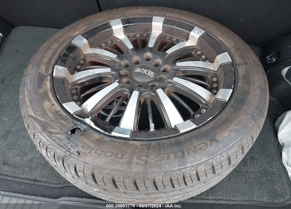 2011 SCION XB VIN: JTLZE4FE5B1119764