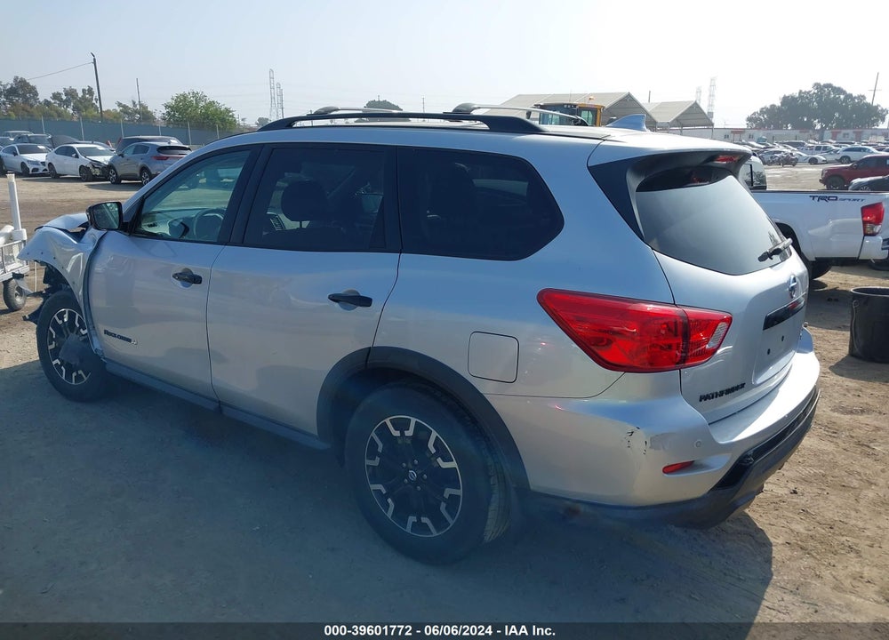 2020 NISSAN PATHFINDER SV 4WD VIN: 5N1DR2BM4LC579995