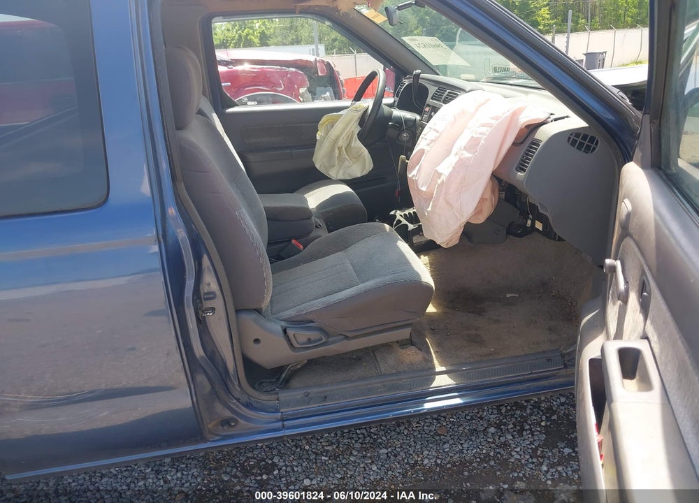 2000 NISSAN FRONTIER XE VIN: 1N6DD26S1YC411697