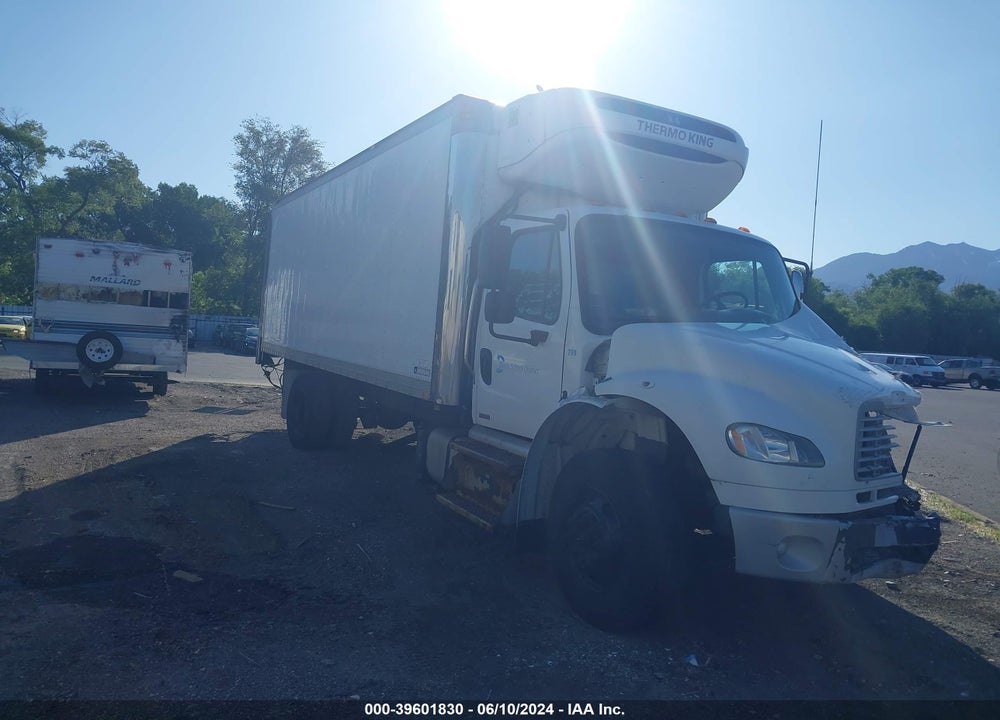 2011 FREIGHTLINER M2 106 MEDIUM DUTY VIN: 1FVACXBS3BDAZ4557