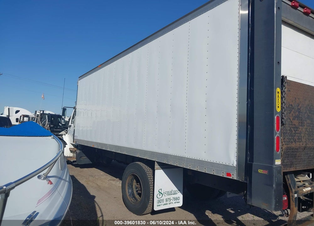 2011 FREIGHTLINER M2 106 MEDIUM DUTY VIN: 1FVACXBS3BDAZ4557