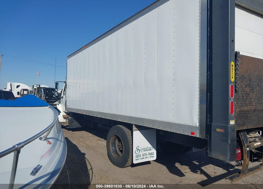 2011 FREIGHTLINER M2 106 MEDIUM DUTY VIN: 1FVACXBS3BDAZ4557