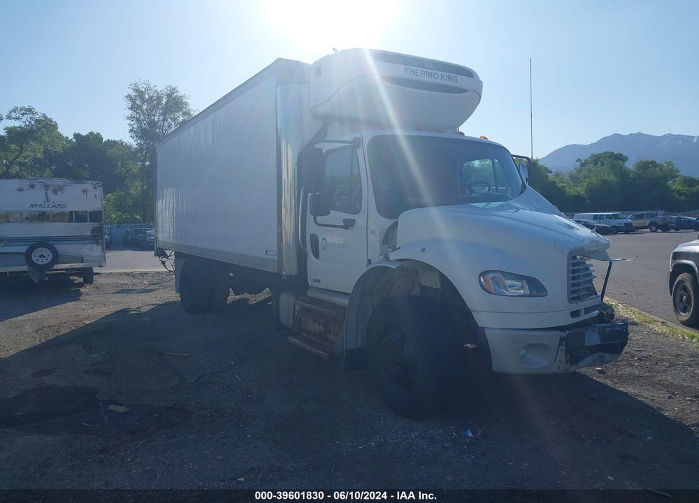 2011 FREIGHTLINER M2 106 MEDIUM DUTY VIN: 1FVACXBS3BDAZ4557