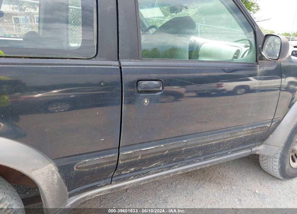 1999 FORD EXPLORER SPORT VIN: 1FMYU22X2XUB69433