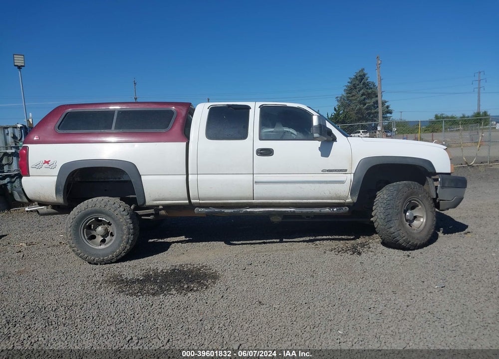 2003 CHEVROLET SILVERADO 2500HD LS VIN: 1GCHK29U23E105239