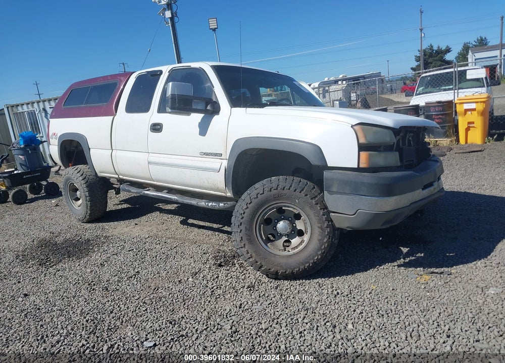 2003 CHEVROLET SILVERADO 2500HD LS VIN: 1GCHK29U23E105239