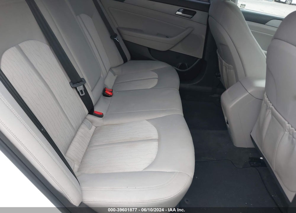 2019 HYUNDAI SONATA HYBRID SE VIN: KMHE24L32KA091519