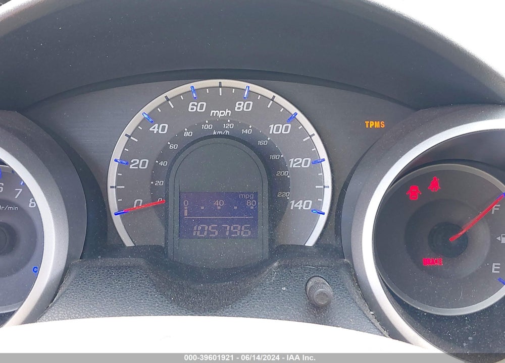 2010 HONDA FIT VIN: JHMGE8G44AC036599