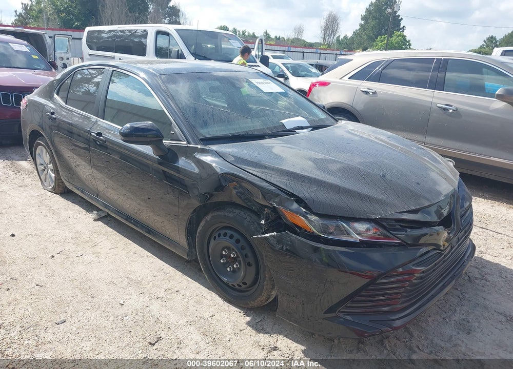 2020 TOYOTA CAMRY LE VIN: 4T1C11AK9LU945215