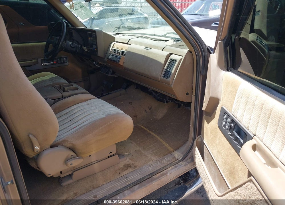 1994 CHEVROLET GMT-400 K1500 VIN: 2GCEK19K1R1226835