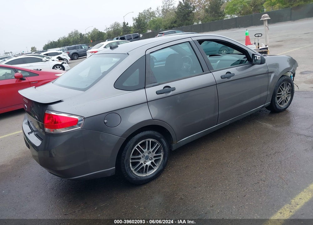 2011 FORD FOCUS SE VIN: 1FAHP3FNXBW104696