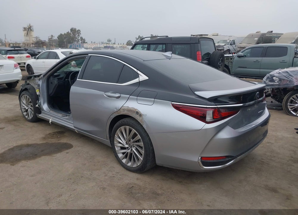 2022 LEXUS ES 300H VIN: 58AEA1C14NU015246