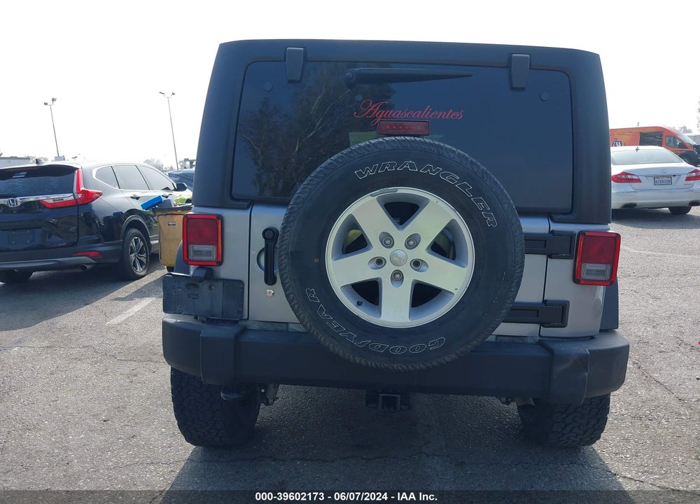 2017 JEEP WRANGLER UNLIMITED SPORT 4X4 VIN: 1C4BJWDG1HL753417