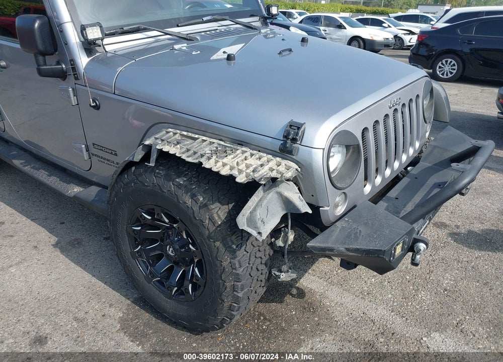 2017 JEEP WRANGLER UNLIMITED SPORT 4X4 VIN: 1C4BJWDG1HL753417