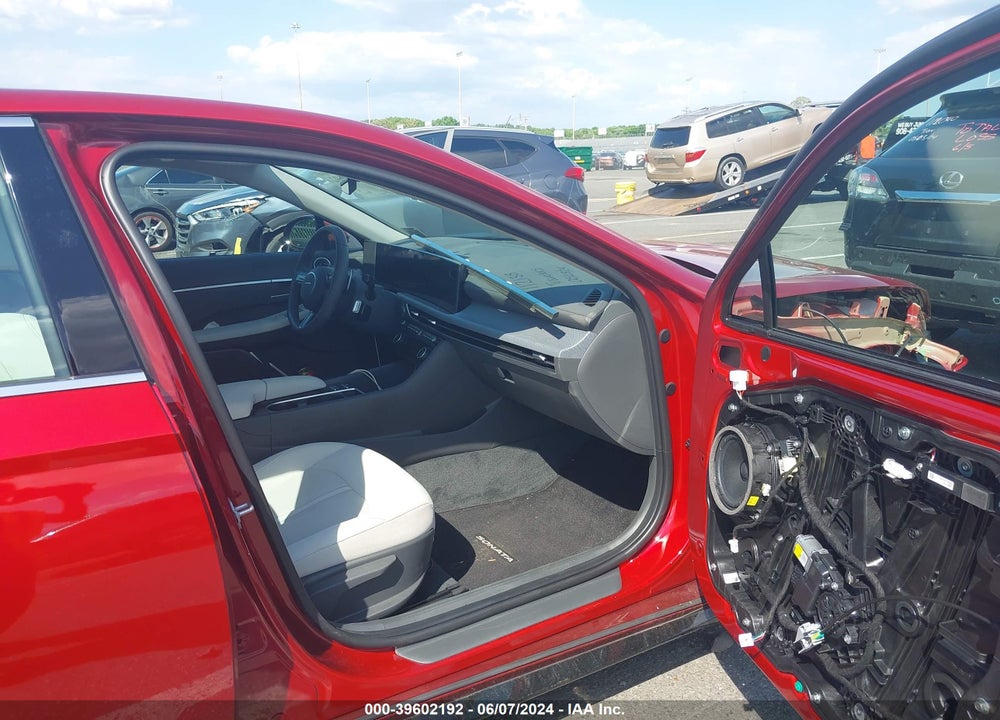 2024 HYUNDAI SONATA SEL VIN: KMHL14JA2RA361659