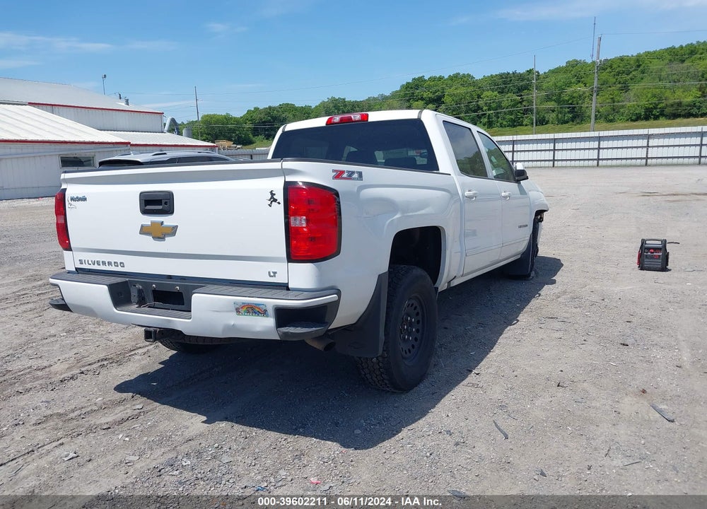 2017 CHEVROLET SILVERADO 1500 2LT VIN: 3GCUKREC4HG105022