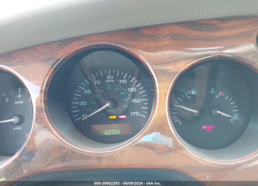 2000 JAGUAR XK8 VIN: SAJJA42C2YNA02643